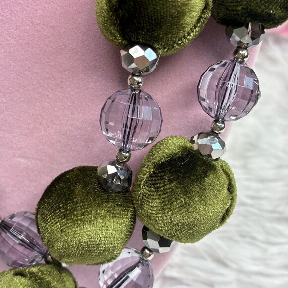 Plunder Design "Evergreen" Necklace Women’s Jewelry Velvet Holiday - Picture 3 of 8